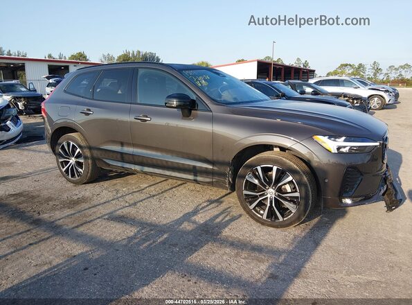 YV4L12RL8R1805753 2024 VOLVO XC60 Gray სალონის 360-გრადუსიანი ხედი