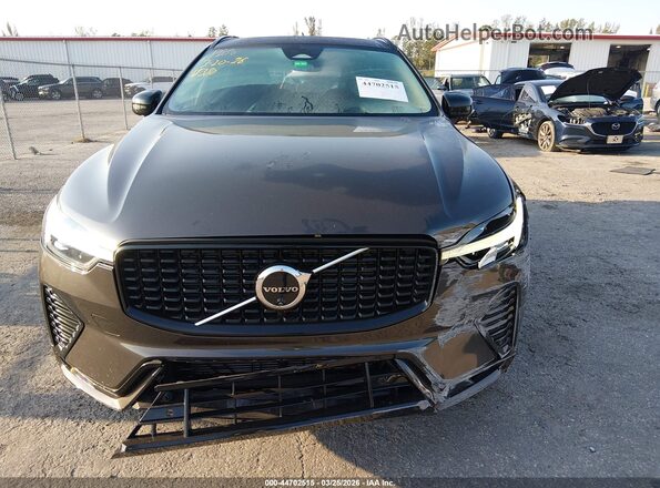YV4L12RL8R1805753 2024 VOLVO XC60 Gray უკანა სალონის ხედი
