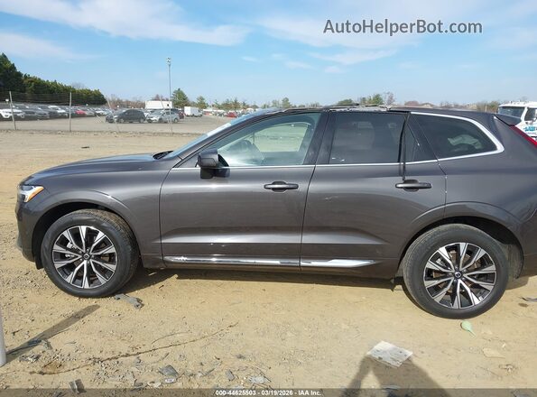 YV4L12RN7P1319904 2023 VOLVO XC60 Gray სალონის 360-გრადუსიანი ხედი