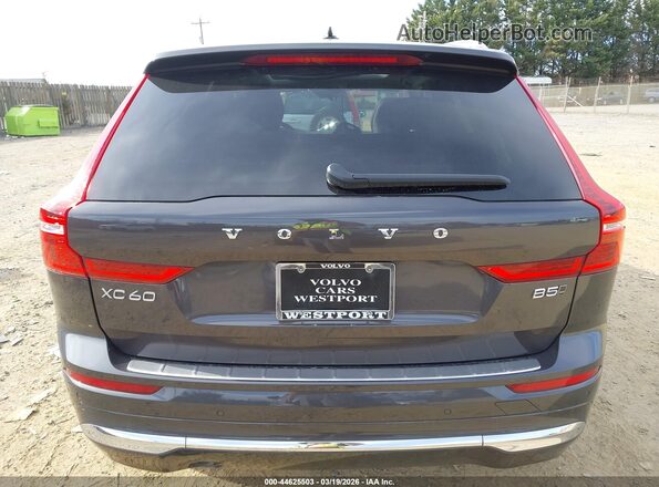 YV4L12RN7P1319904 2023 VOLVO XC60 Gray 