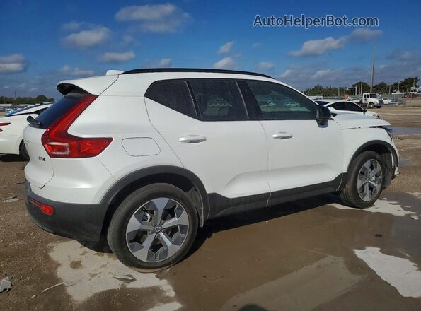 YV4L12UC0T2700326 2026 VOLVO XC40 White Tył prawy