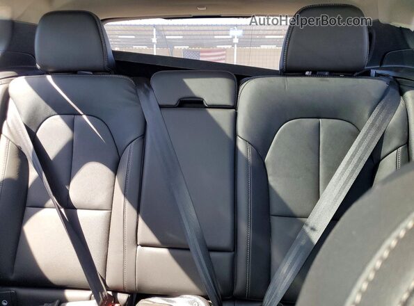 YV4L12UC3T2738309 2026 VOLVO XC40 Белый Вид задних сидений