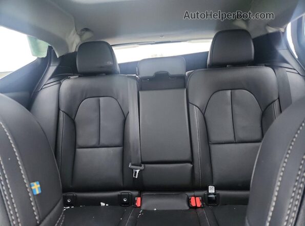 YV4L12UCXS2465867 2025 VOLVO XC40 Синий 