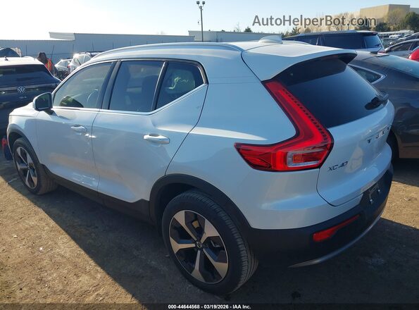 YV4L12UE2S2574809 2025 VOLVO XC40 White 