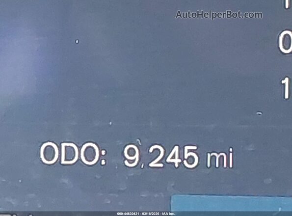 YV4L12UE6R2373022 2024 VOLVO XC40 Green 