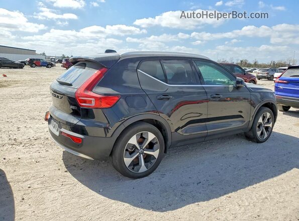 YV4L12UJ2S2607465 2025 VOLVO XC40 Black Задня права чверть