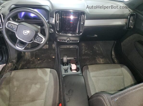 YV4L12UK0P2029088 2023 VOLVO XC40 Black Vista del salpicadero