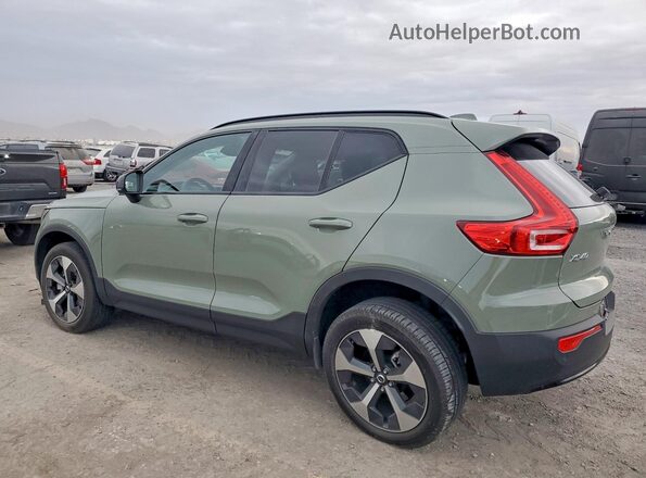 YV4L12UK1R2364461 2024 VOLVO XC40 Green Trasero izquierdo