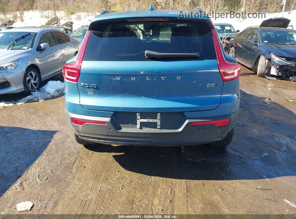 YV4L12UK7R2222566 2024 VOLVO XC40 Blue 