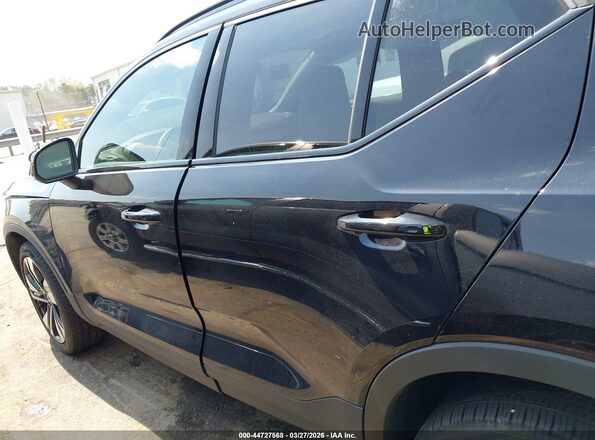 YV4L12UL5R2376878 2024 VOLVO XC40 Black Панорамний вид салону 360°