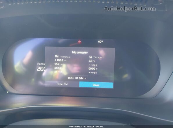 YV4L12UV0P2055118 2023 VOLVO XC40 Beige Հետևի նստատեղերի տեսք