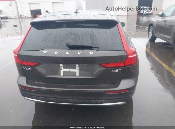 YV4L12WK3S2149506 2025 VOLVO V60 CROSS COUNTRY Black 
