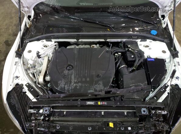 YV4L12WK6S2146163 2025 VOLVO V60 White 