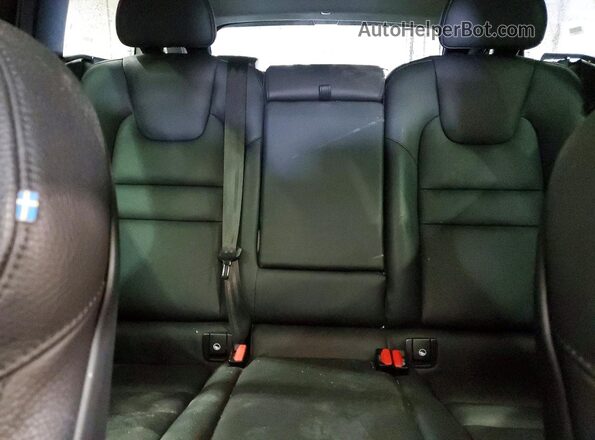 YV4L12WK6S2146163 2025 VOLVO V60 White Vista de los asientos traseros