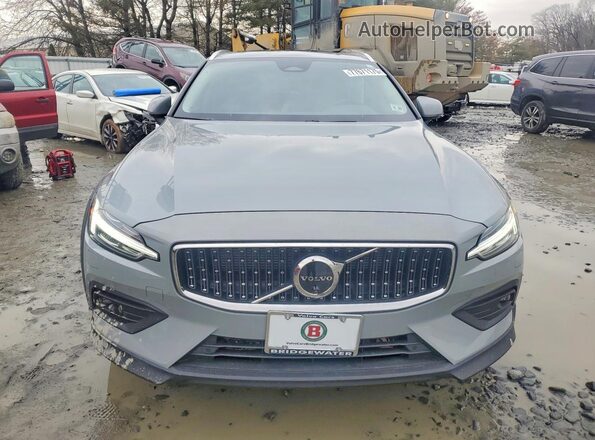 YV4L12WK8S2149758 2025 VOLVO V60 Серый Вид спереди