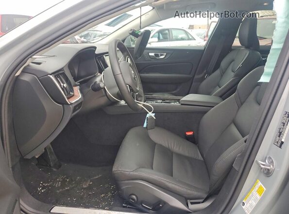 YV4L12WK8S2149758 2025 VOLVO V60 Серый Вид салона спереди