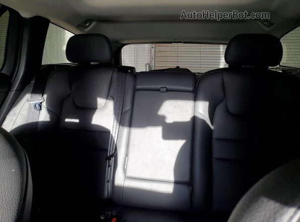 YV4L12WK9S2147338 2025 VOLVO V60 Black Vista de los asientos traseros