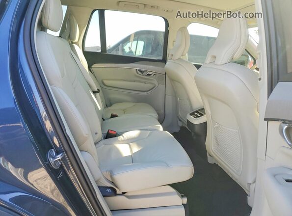 YV4M12PJ9S1318167 2025 VOLVO XC90 Blue უკანა სალონის ხედი