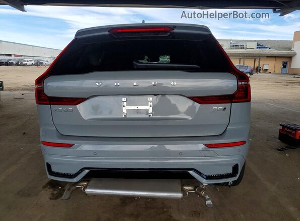 YV4M12RC2T1297016 2026 VOLVO XC60 Gray Widok z tyłu