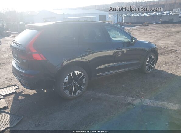 YV4M12RC9T1342100 2026 VOLVO XC60 Black უკანა მარჯვენა