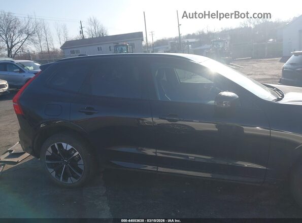 YV4M12RC9T1342100 2026 VOLVO XC60 Black უკანა სალონის ხედი