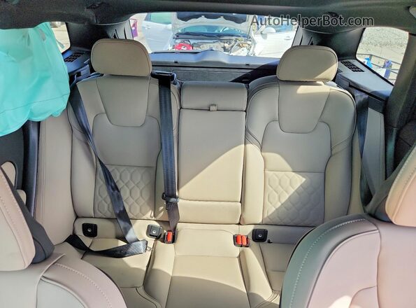 YV4M12RJXT1397184 2026 VOLVO XC60 Blue Հետևի նստատեղերի տեսք
