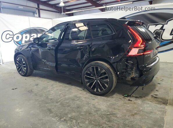YV4M12RM0T1414410 2026 VOLVO XC60 Black 