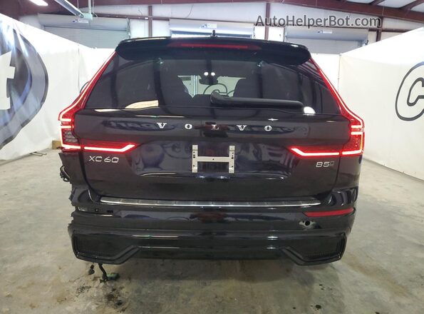 YV4M12RM0T1414410 2026 VOLVO XC60 Black 