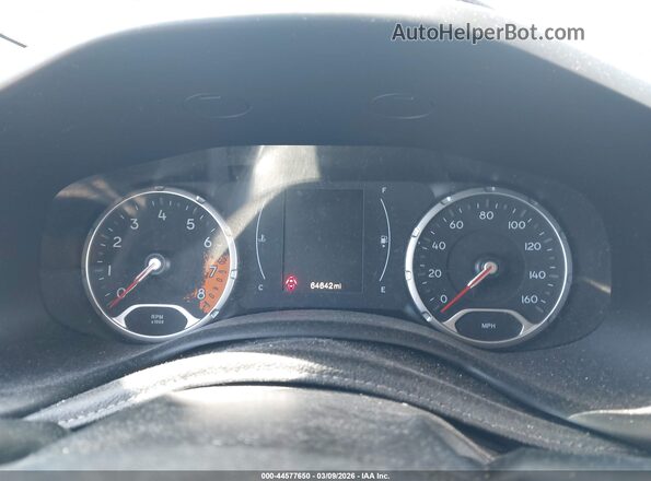 ZACCJABTXGPD37268 2016 JEEP RENEGADE White Widok tylnych siedzeń