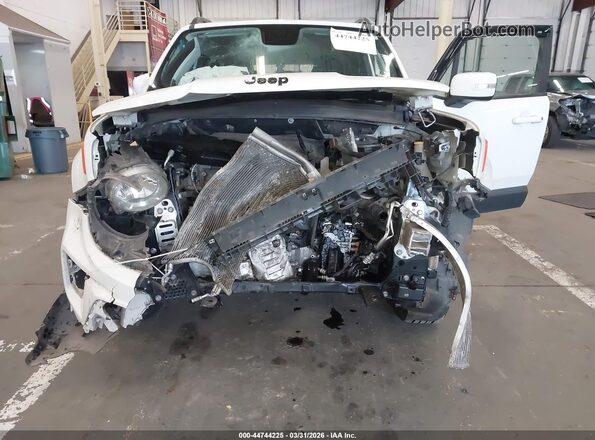 ZACNJBBB7KPK68986 2019 JEEP RENEGADE Белый Вид спереди