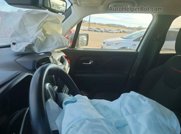 ZACNJBC1XKPK55218 2019 JEEP RENEGADE White 