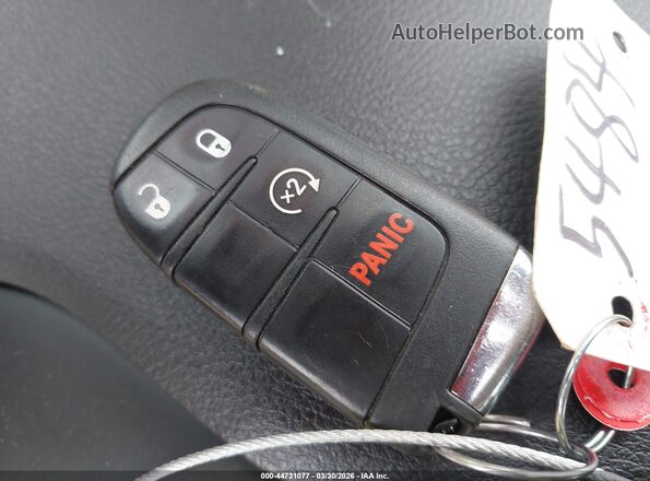 ZACNJCBB3MPN09158 2021 JEEP RENEGADE Red Widok deski rozdzielczej