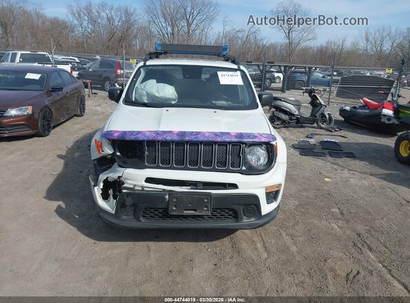 ZACNJDA17NPN58508 2022 JEEP RENEGADE Белый Вид задней части салона