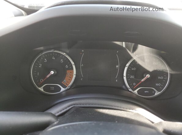 ZACNJDAB1MPN36429 2021 JEEP RENEGADE Silver Widok zestawu wskaźników