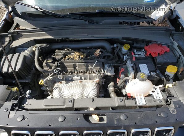 ZACNJDAB1MPN36429 2021 JEEP RENEGADE Silver Widok komory silnika