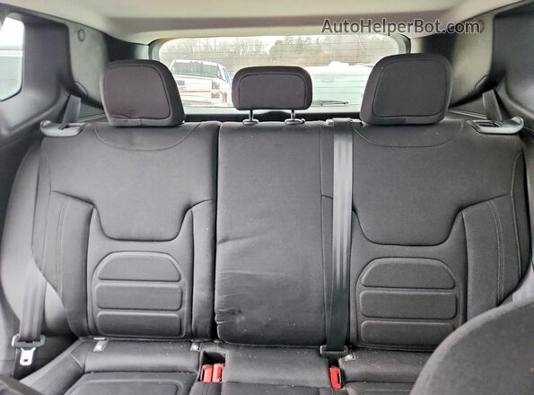 ZACNJDBBXMPM27627 2021 JEEP RENEGADE White Вид задніх сидінь