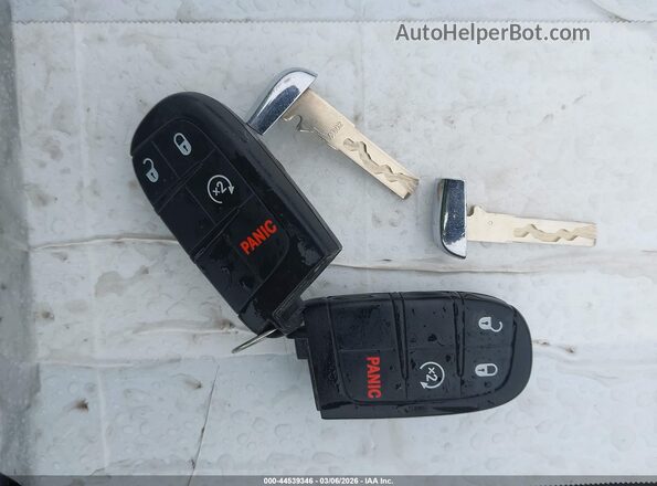 ZACNJDC10MPM97899 2021 JEEP RENEGADE Gray Vista del salpicadero