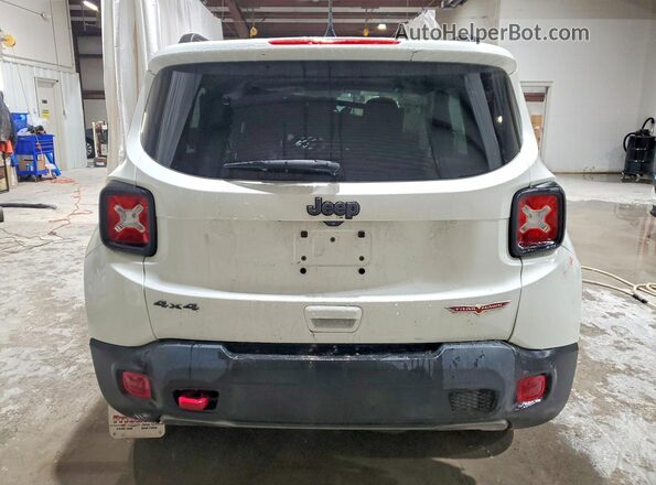 ZACNJDC12MPM40619 2021 JEEP RENEGADE White უკანა ხედი