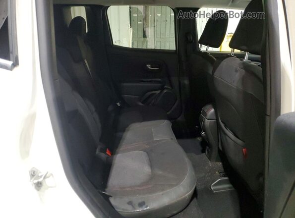 ZACNJDC12MPM40619 2021 JEEP RENEGADE White უკანა სალონის ხედი