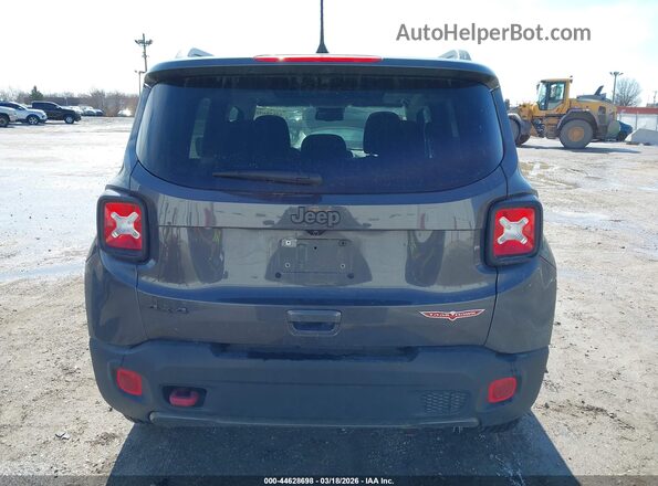 ZACNJDC12NPP01670 2022 JEEP RENEGADE Gray 