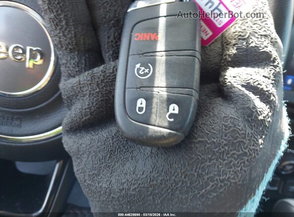 ZACNJDC12NPP01670 2022 JEEP RENEGADE Gray Вид панелі приладів