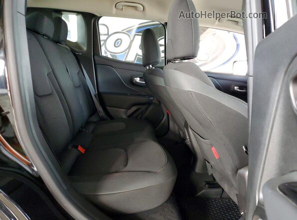 ZACNJDC16PPP38983 2023 JEEP RENEGADE Black Widok tylnych siedzeń