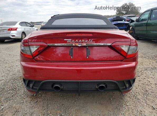 ZAM45VMAXG0174084 2016 MASERATI GRANTURISM Red Вид ззаду