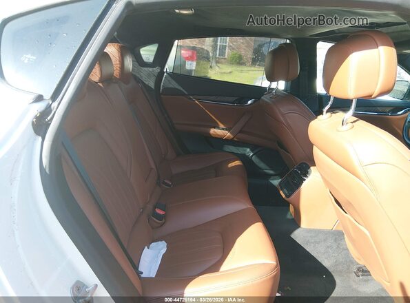 ZAM56YPL3J1281477 2018 MASERATI QUATTROPOR White Vista de la etiqueta del VIN