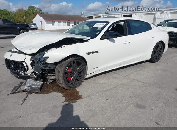 ZAM56YPS9M1371969 2021 MASERATI QUATTROPOR White 