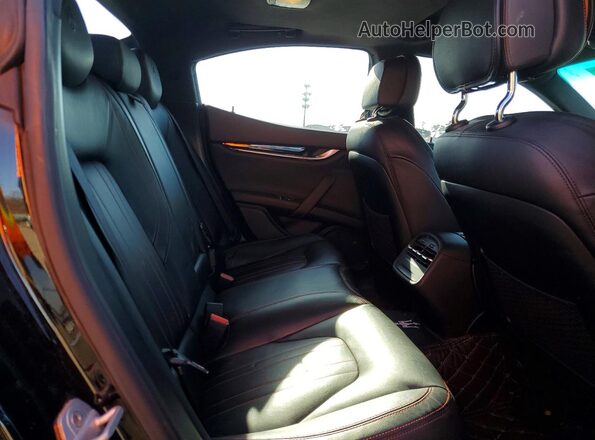 ZAM57RSAXG1170829 2016 MASERATI GHIBLI Black Vista de los asientos traseros