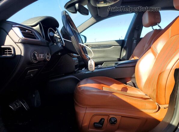 ZAM57RSS6H1218837 2017 MASERATI GHIBLI Blue Front interior view