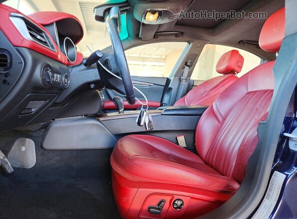 ZAM57XSA6G1165275 2016 MASERATI GHIBLI Blue Front interior view