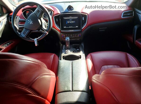 ZAM57XSA7K1315175 2019 MASERATI GHIBLI White Dashboard view