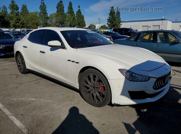 ZAM57XSA7K1315175 2019 MASERATI GHIBLI White Front right